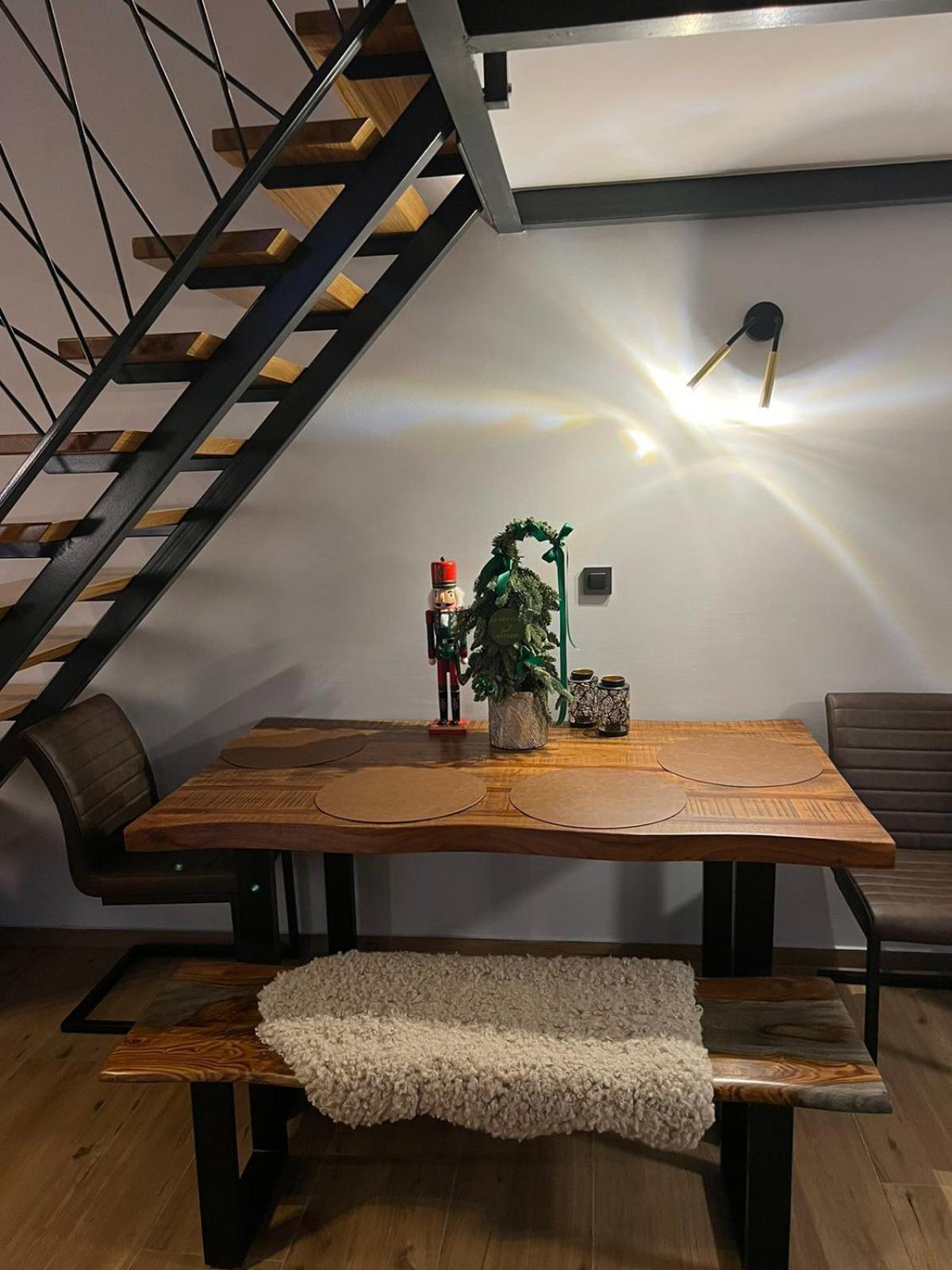 אוסילק Apartman Saturn מראה חיצוני תמונה